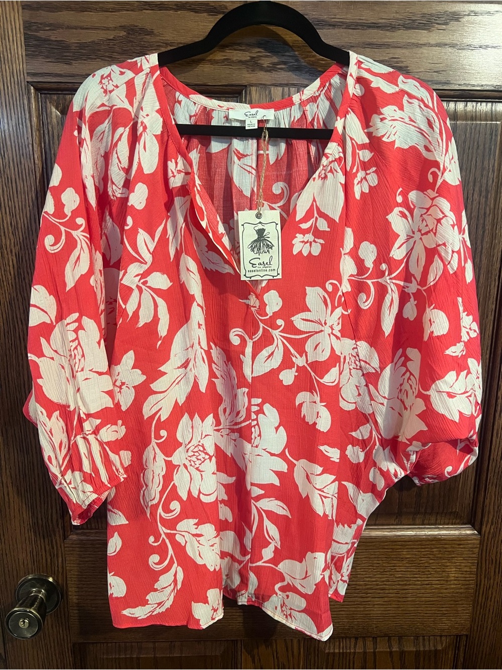 easel Coral Floral Tunic Top - Picture 2 of 4